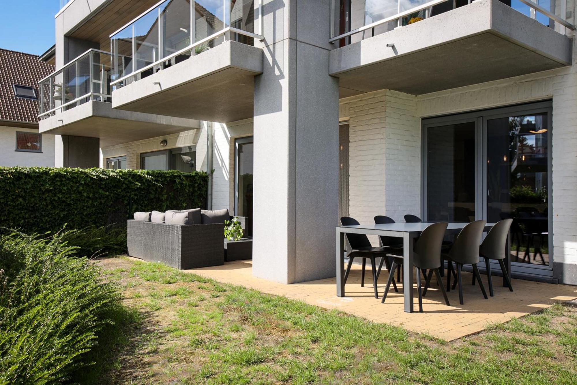 Villa Appartement Amaryllis Nieuwpoort Esterno foto